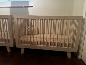 Light Wood Crib / Twin Cribs