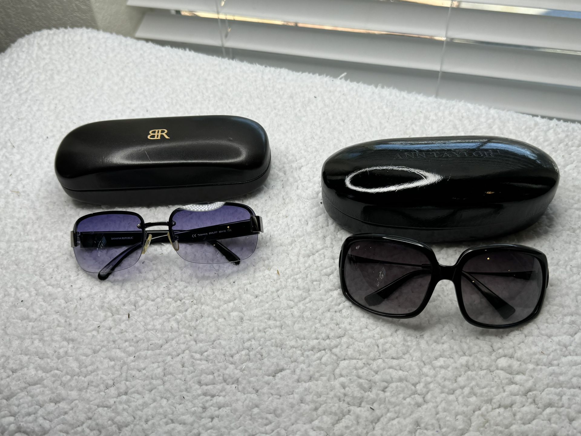 Two Pairs Ladies Sunglasses with Carrying Cases, Banana Republic & Ann Taylor 