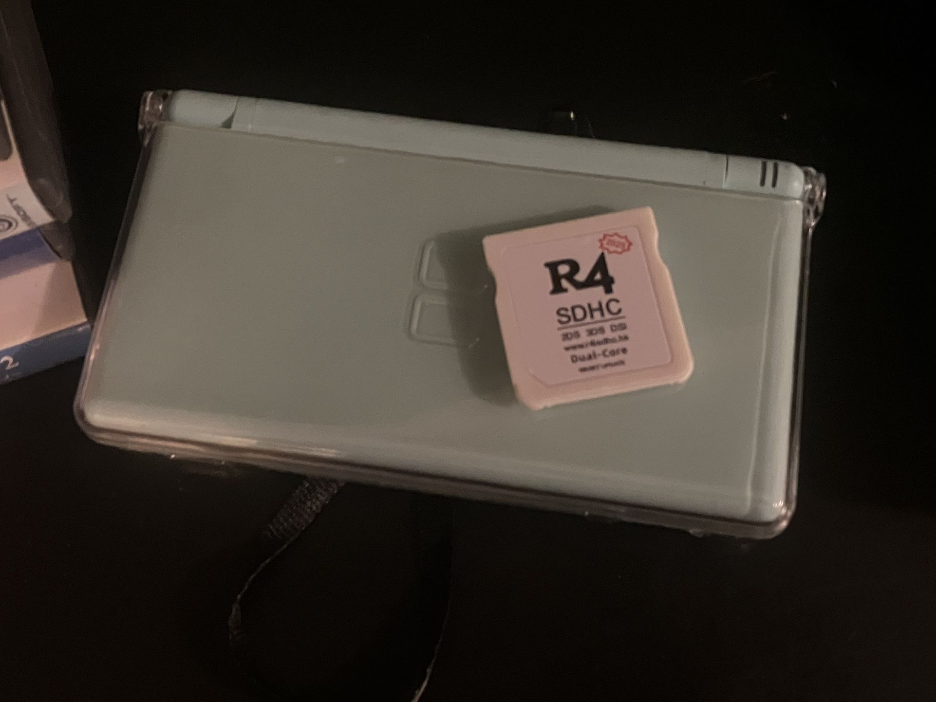 DS Lite R4 Card 32GB Mint 7 Games Charger And Cases Has Screen Protector OBO