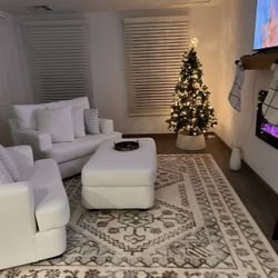 Set Of 2 Couches And Ottoman $750!!!