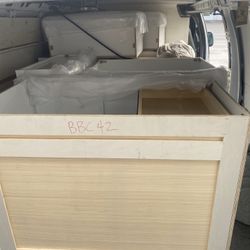 Kitchen Cabinets Shaker White On Sale