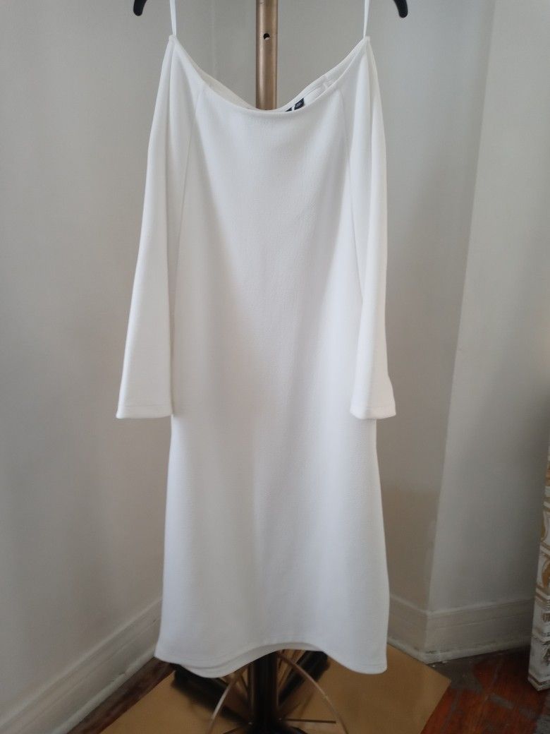 Gabrielle Union New York & Company Off White Long Sleeve Flair Knee Length Elegant T Shirt Dress - Women's Size XL - Pre Owned -