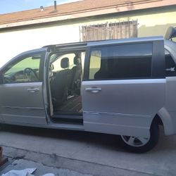 2010 Dodge Grand Caravan