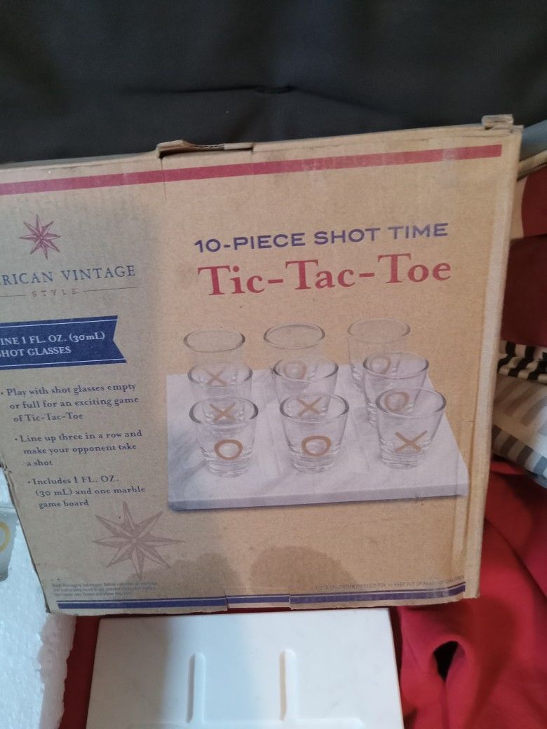 Tic Tac Toe Shot Glass Game 