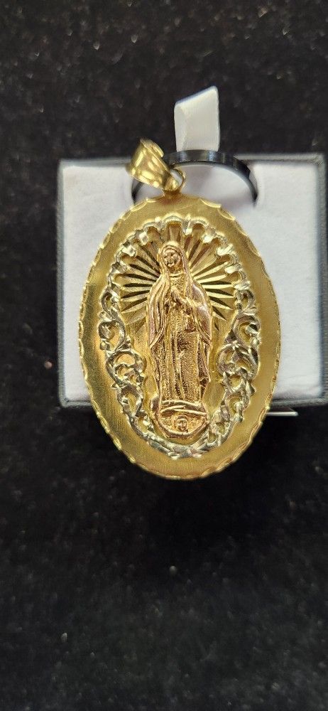 14k 18.1gram Pendant