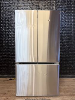 LG REFRIGERATOR w/WARRANTY! R3371A