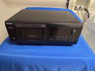 Sony MegaStorage 50+1 Disc CD Player Changer CDP-CX571