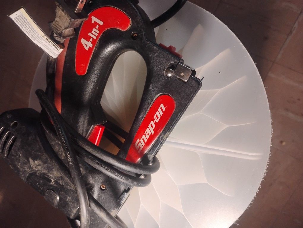 Snap On 4 In 1 Corded Power Shot  Staple Gun And Nailer. 