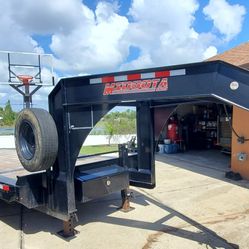 2022 Midsota Wide-Body Gooseneck Equipment Tilt-Bed Trailer 