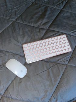 Apple Magic Keyboard & Mouse Rose Gold