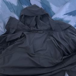 Lululemon Windbreaker 