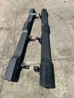 Jeep Wrangler JKU 4 Door OEM Side Steps Pair 2007 through 2018