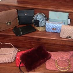 Handbag Lot