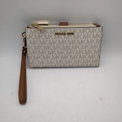 Michael Kors 35F8GTVW9B Vanilla Jet Set Travel Zip Around Phone Wallet New*