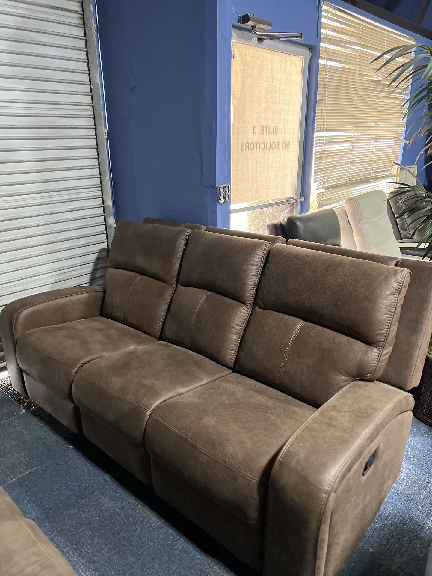 Recliner Couches 