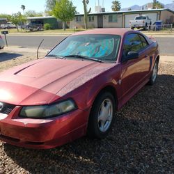 2004 Ford Mustang