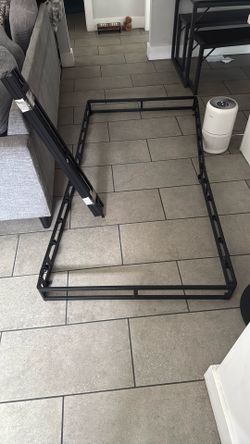 Low Bed Frame, Twin