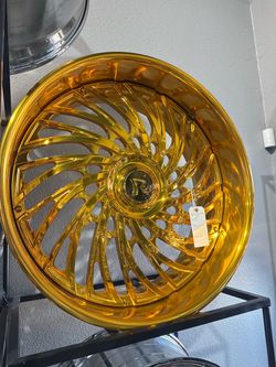 26” All Gold Rucci Lucky rims, tires and Steering Wheel
