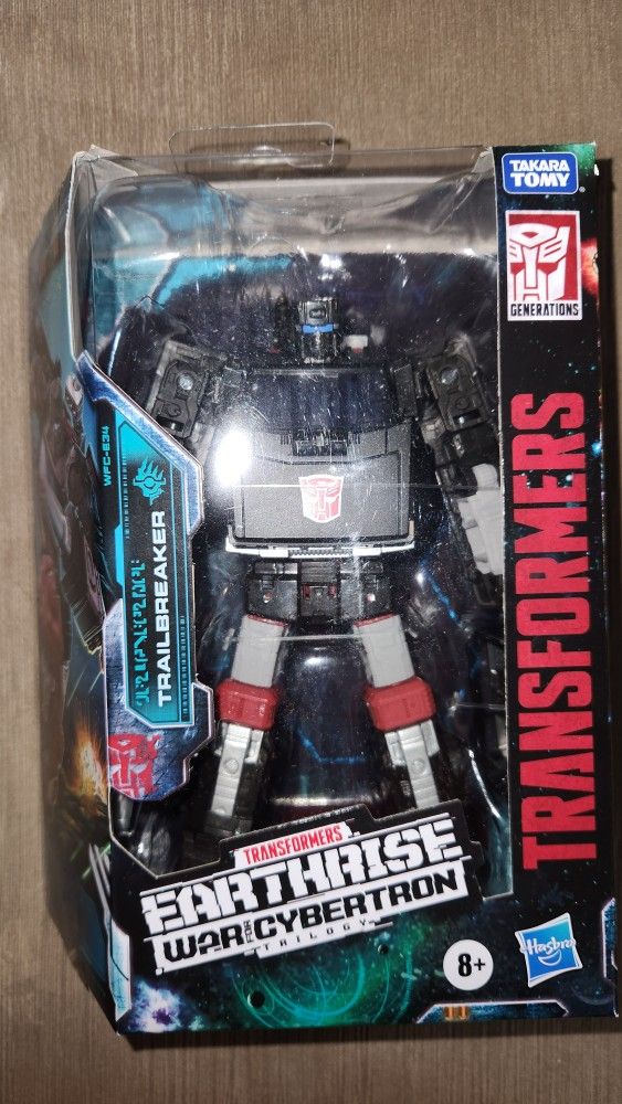 Transformers WFC Earthrise Trailbreaker