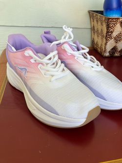 Ecetana Women’s Sport/Casual Shoes (new)