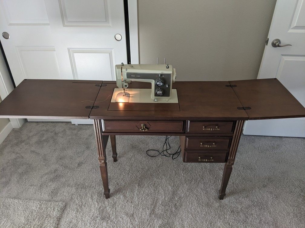 Sears Kenmore Sewing Machine With Table