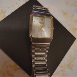 Used Vintage Seiko Quartz Watch 