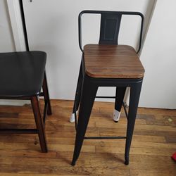 Swivel Bar Stools Brand New Set Of 4