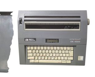 Smith Corona DX 4000 Electric Typewriter