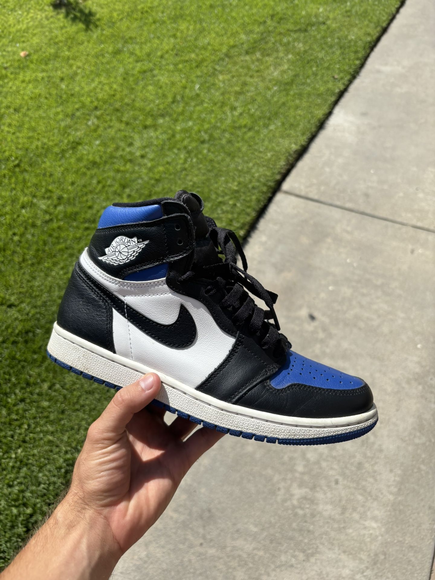 Jordan 1 Retro high Royal Toe