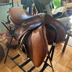 English Saddle