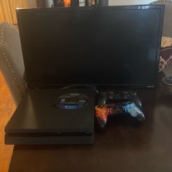 PS4 Slim