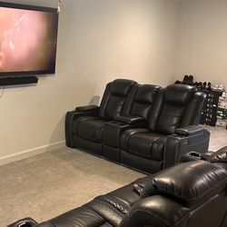 Reclining Sofa And Love Seat 