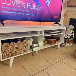 White tv stand