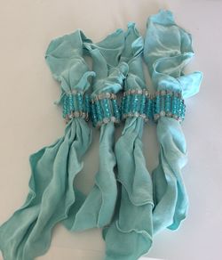 VINTAGE TABLE SETTING