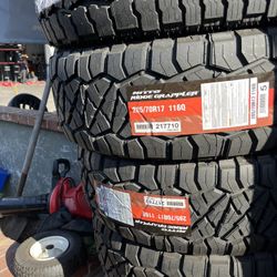 NITTO RIDGE GRAPPLER 285/70R17 
