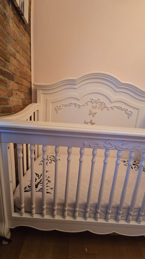 5 In 1 Crib