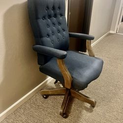 Upholstered Desk chair