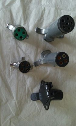 RV plugs