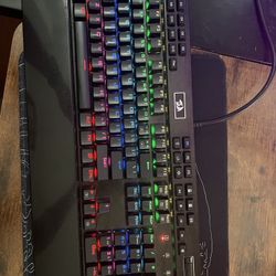 Redragon K550 Mechanical Gaming Keyboard – RGB + Macro Keys – Great Condition