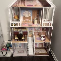 Doll House 