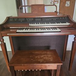 Baldwin Electric Organ  Model MXC2100