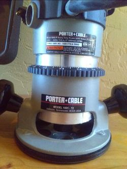 Router Porter cable used one time