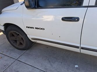 Dodge truck 1500