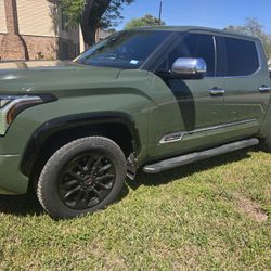 2023 Toyota Tundra