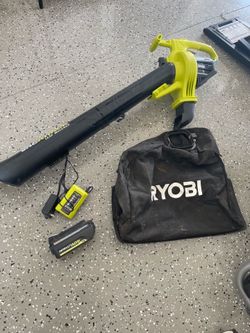 Leaf vacuum