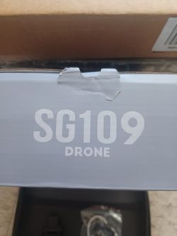 ZLL SG109 MAX,DRONE  OPEN BOX NEVER USE, UNDER 249GRAMS LEGAL, ONE BATTERY, DIGIT CONTROL ONLY PICK UP/ NO SALE AFTER 6PM