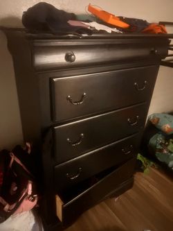 Black 5-Drawer Tall Chest Dresser