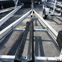 32 Ft Luminum Extra Heavy Duty Trailer Holds Up To A 32 Ft Boat No Problem 16 In Wheels