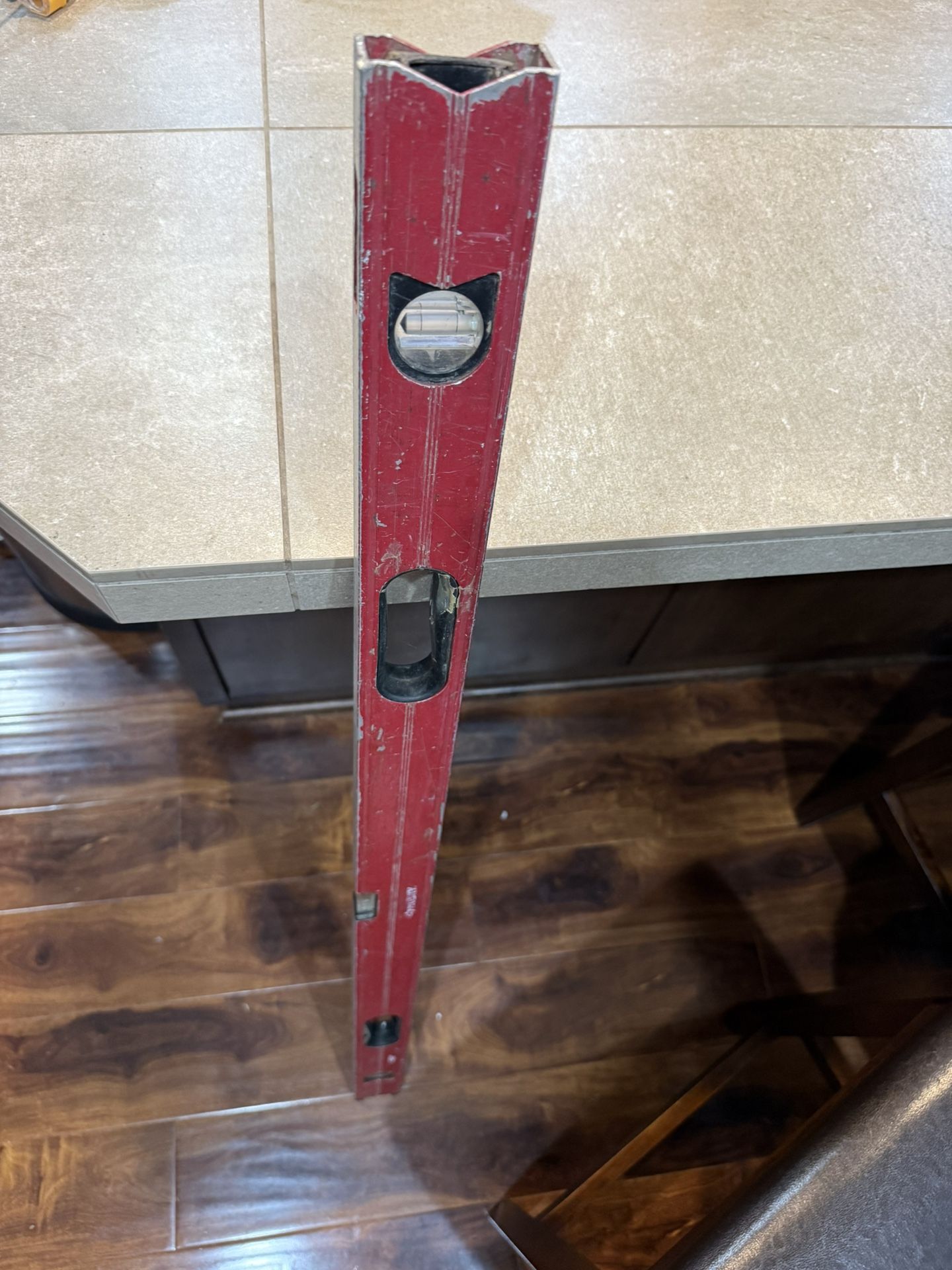 Husky 48” Heavy-Duty Level – Professional Aluminum Construction Level – Fully Functional