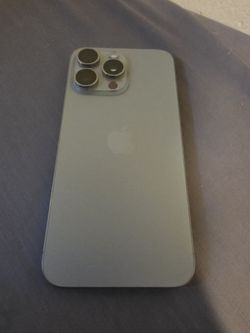 IPhone 15 pro max 256gb